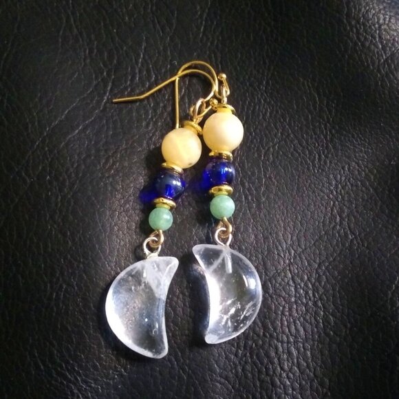 Playful Quartz Moon Dangle Earrings! - Picture 1 of 13